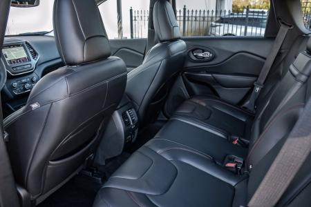 Used 2019 Jeep Cherokee Trailhawk Elite | Downers Grove, IL