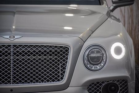 bentley mulliner bentayga hybrid