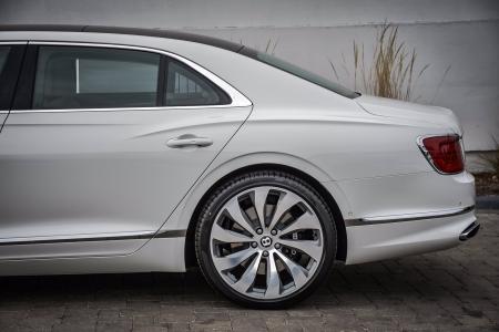 New 2021 Bentley Flying Spur W12 | Downers Grove, IL