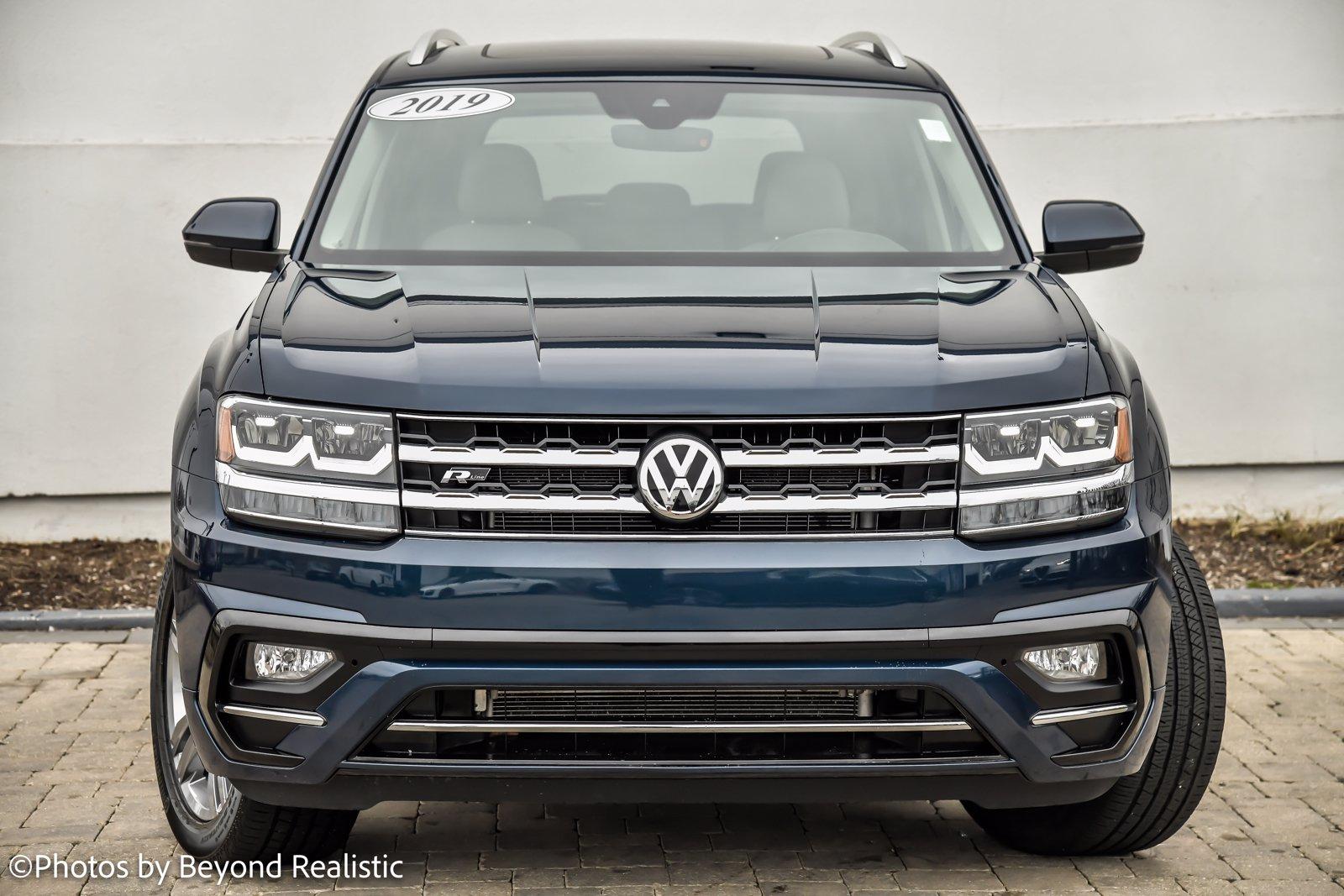Used 2019 Volkswagen Atlas 3.6L V6 SE w/Technology R-Line, 3rd Row, | Downers Grove, IL