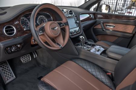 Used 2018 Bentley Bentayga W12 Activity, Mulliner, Third Row | Downers Grove, IL