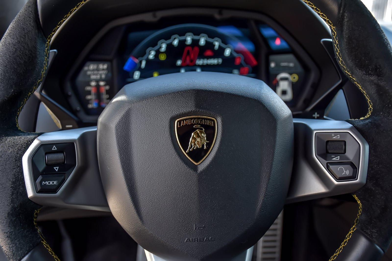 Used 2017 Lamborghini Aventador S | Downers Grove, IL