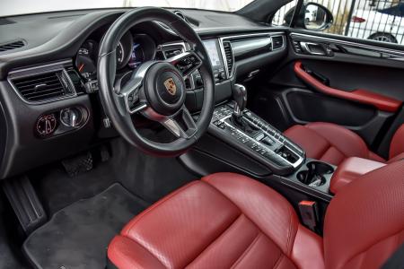 Used 2018 Porsche Macan Turbo Premium Plus | Downers Grove, IL