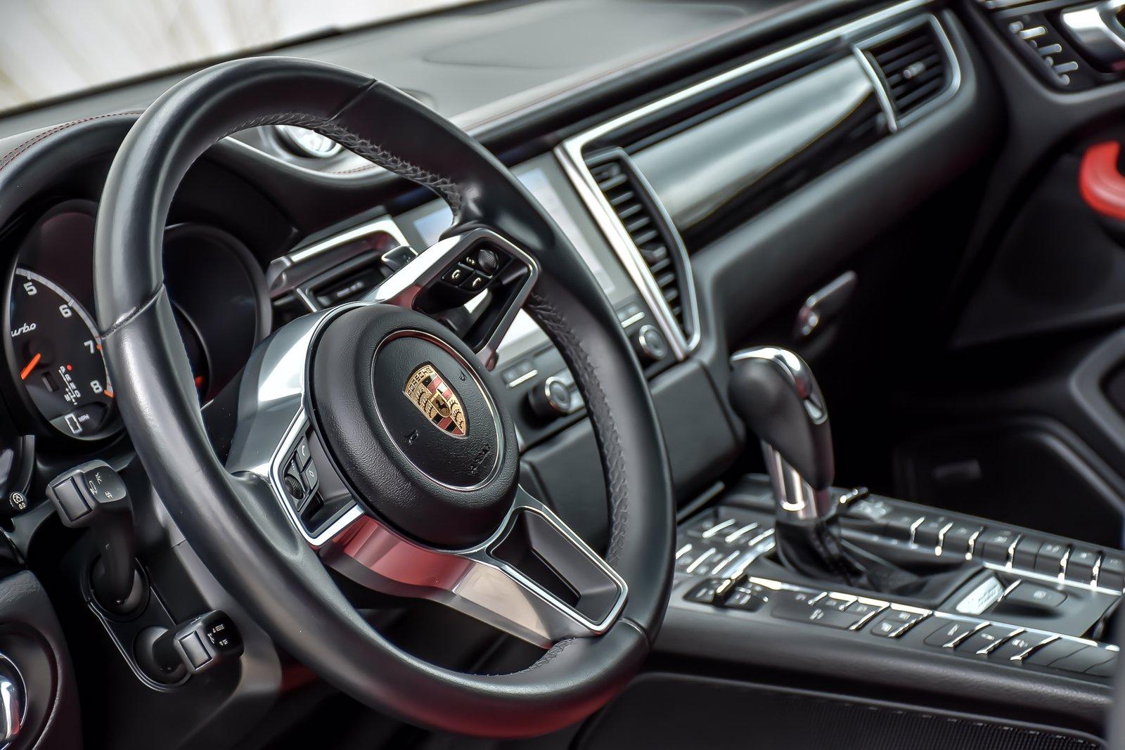 Used 2018 Porsche Macan Turbo Premium Plus | Downers Grove, IL