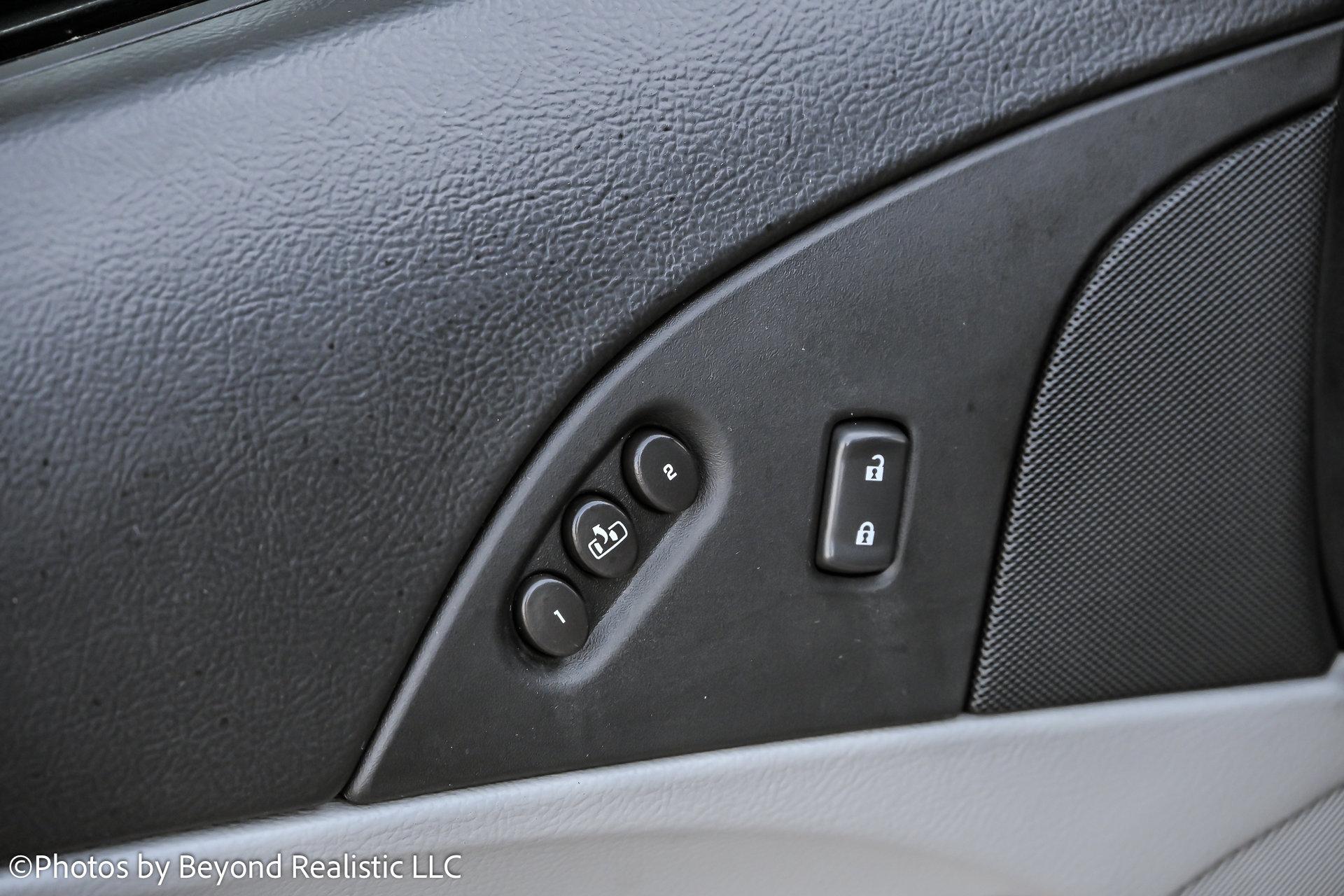 2007 Chevrolet Corvette 3LT photo 21