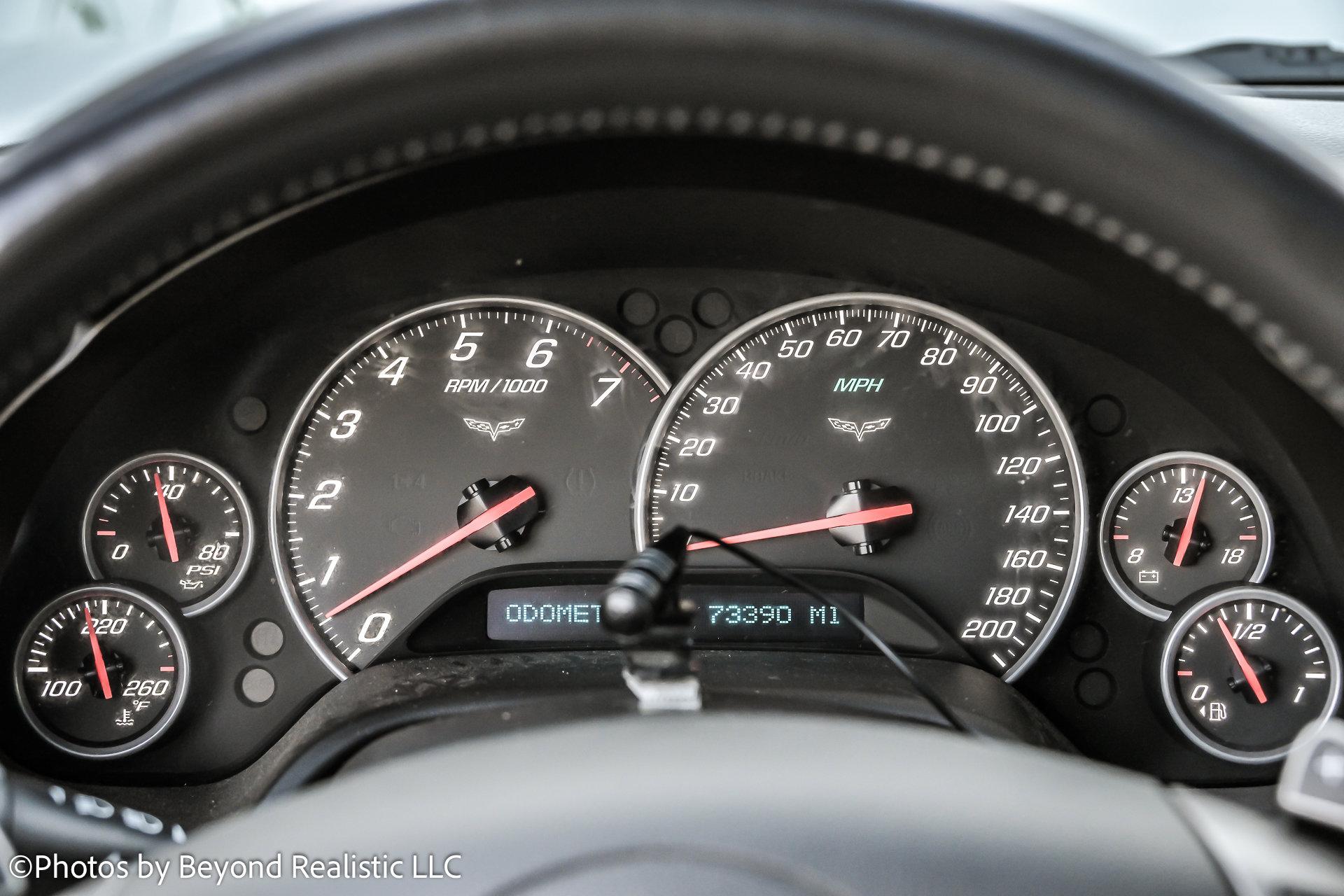 2007 Chevrolet Corvette 3LT photo 28