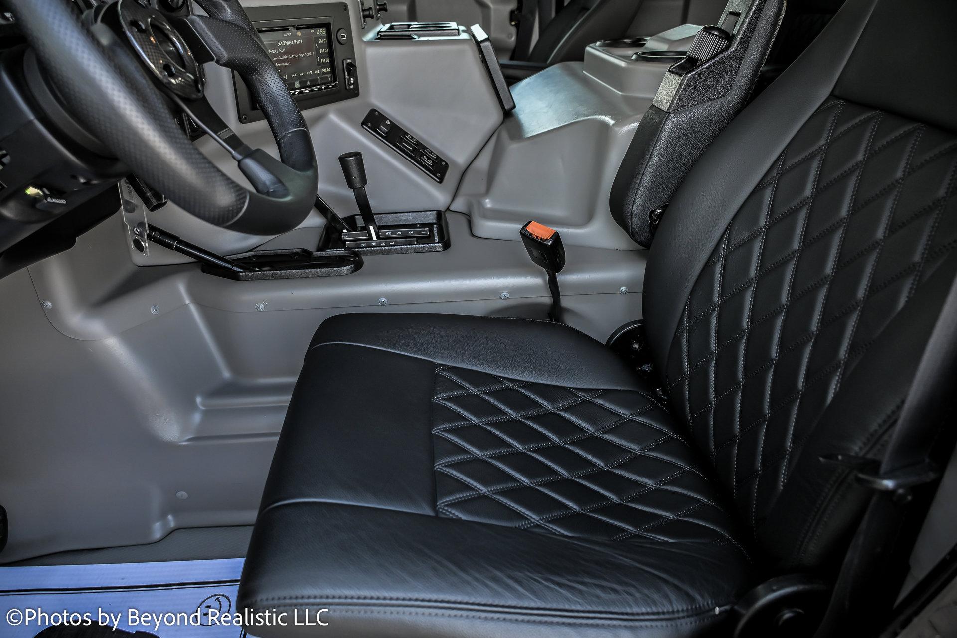 2002 Hummer H1 1 1/4 ton photo 10