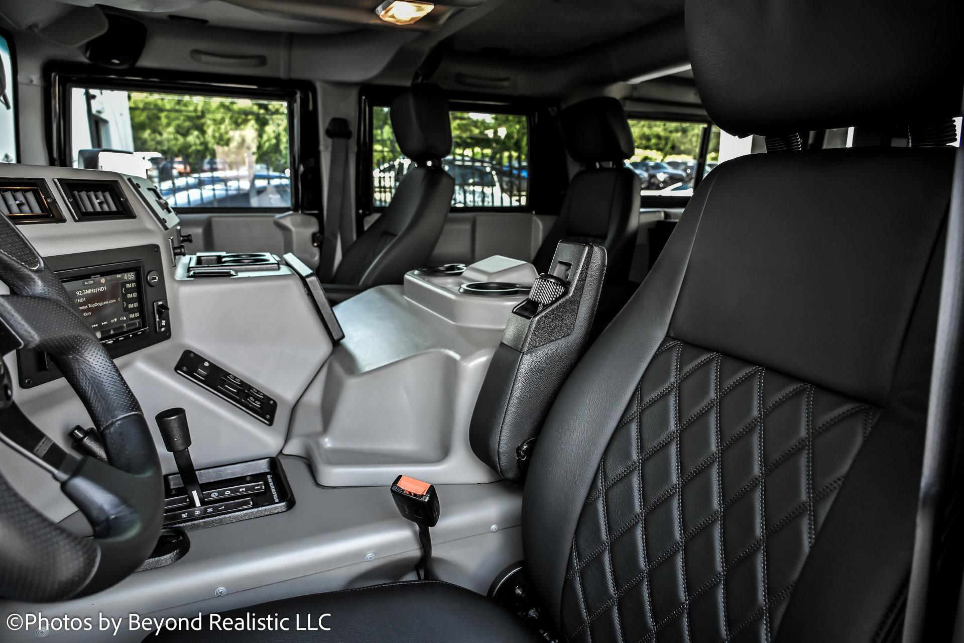2002 Hummer H1 1 1/4 ton photo 11